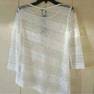 NWT Chico's Travelers Sierra White Sequin
Asymmetrical Slit Hem Tunic Top Sz 1